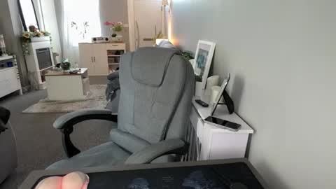 mtb1697 online show from April 8, 8:25 am