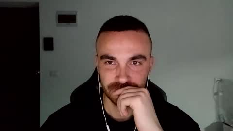 Victor online show from January 7, 2:30 pm