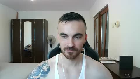 Victor online show from December 2, 11:15 am