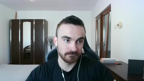 Snapshot of mu5clemania chatting on January 17, 7:57 am Victor online show from January 17, 7:57 am