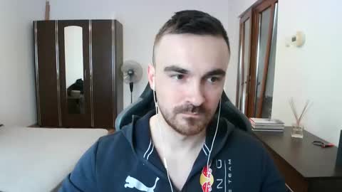 Snapshot of mu5clemania chatting on March 2, 7:48 am Victor online show from March 2, 7:48 am