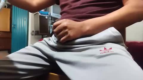 zenon online show from November 24, 9:47 pm