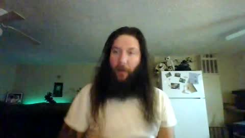 Snapshot of mudge chatting on February 10, 2:30 am Mudge online show from February 10, 2:30 am