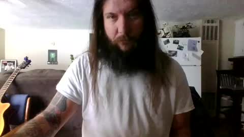 Snapshot of mudge chatting on February 20, 2:24 pm Mudge online show from February 20, 2:24 pm