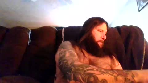 Snapshot of mudge chatting on February 25, 12:45 pm Mudge online show from February 25, 12:45 pm