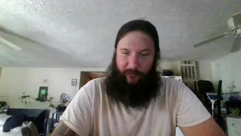 Snapshot of mudge chatting on July 17, 10:03 pm Mudge online show from July 17, 10:03 pm