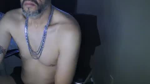 Muffdiver online show from January 12, 5:56 am