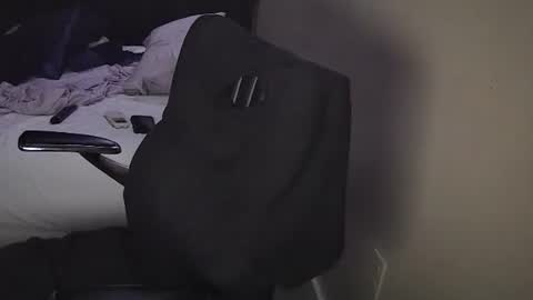 Muffdiver online show from January 27, 9:02 am