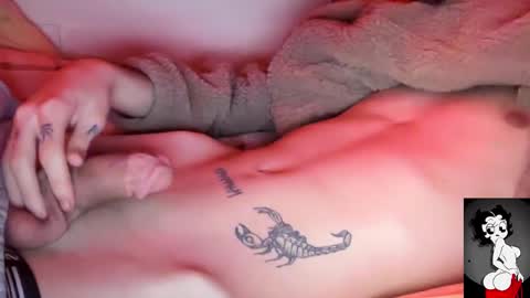 muffintime13 online show from March 12, 4:30 am