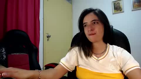 Dani and Alex online show from September 22, 2:35 am