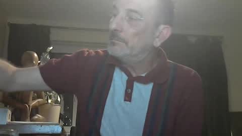 Snapshot of munch10 chatting on December 7, 8:27 pm munch10 online show from December 7, 8:27 pm