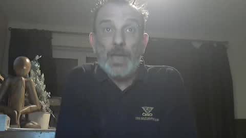 Snapshot of munch10 chatting on December 31, 10:23 pm munch10 online show from December 31, 10:23 pm