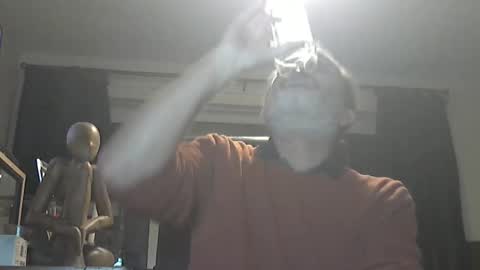 Snapshot of munch10 chatting on October 19, 9:26 pm munch10 online show from October 19, 9:26 pm