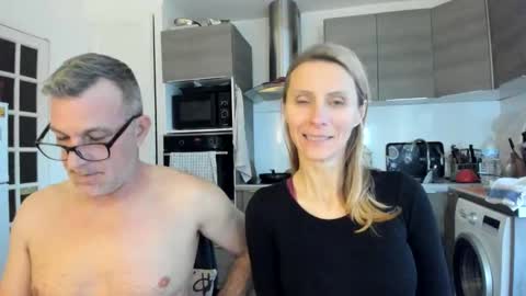 Snapshot of munishpunish chatting on February 1, 4:49 pm LOVELY JULIA Peter DAY online show from February 1, 4:49 pm