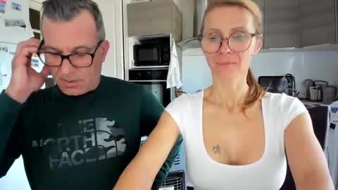 Snapshot of munishpunish chatting on February 23, 8:44 am LOVELY JULIA Peter DAY online show from February 23, 8:44 am