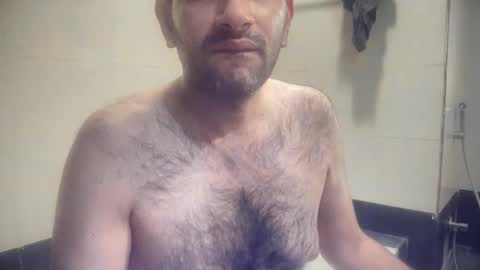 munnabobby2008 online show from April 4, 11:51 am