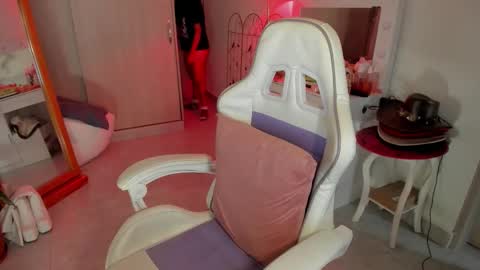 Snapshot of murat_taurus chatting on March 5, 11:39 am Murat online show from March 5, 11:39 am