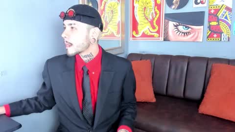 Snapshot of murdockh chatting on February 14, 8:49 pm murdok online show from February 14, 8:49 pm