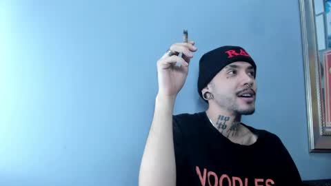 Snapshot of murdockh chatting on March 2, 12:35 am murdok online show from March 2, 12:35 am