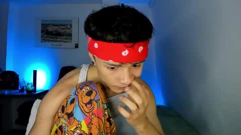 murielkarmesi online show from December 26, 9:37 pm