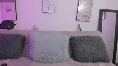 muriell_69 online show from December 19, 11:01 pm