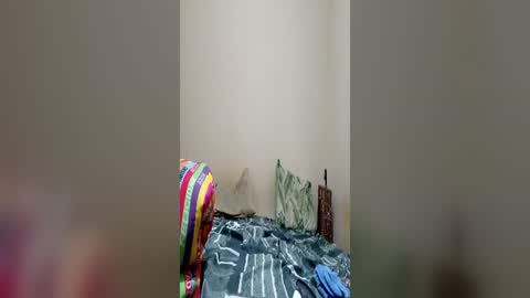 Snapshot of murillo7 chatting on June 22, 4:04 pm murillo7 online show from June 22, 4:04 pm