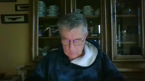 Snapshot of mururoa35 chatting on December 8, 4:18 pm mururoa35 online show from December 8, 4:18 pm