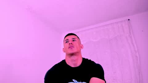 Muscle Man online show from February 24, 12:30 am