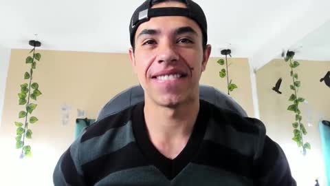 muscle scott online show from October 14, 12:06 pm