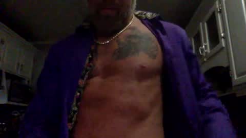 Snapshot of muscledick40 chatting on December 23, 5:17 am muscledick40 online show from December 23, 5:17 am