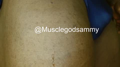 musclegod23 online show from January 13, 4:12 pm