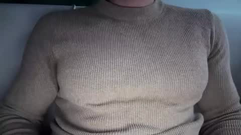 musclehair3 online show from December 19, 9:40 am