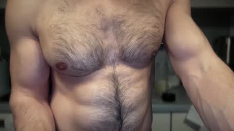 musclehair3 online show from December 29, 11:39 pm