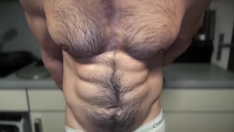 musclehair3 online show from January 1, 12:43 am