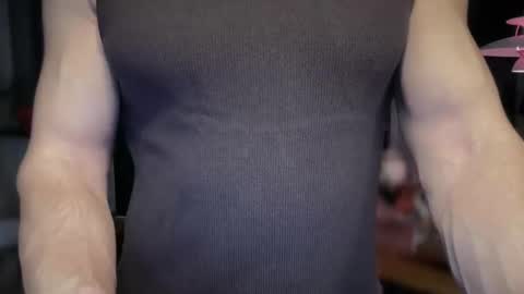 musclehair3 online show from April 17, 10:46 pm