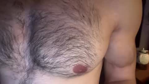 Snapshot of musclehair3 chatting on June 12, 9:14 pm musclehair3 online show from June 12, 9:14 pm