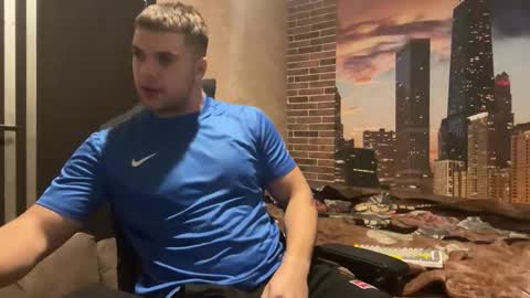 Snapshot of musclephantom chatting on September 24, 7:50 pm Egor online show from September 24, 7:50 pm