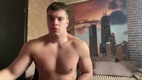 Snapshot of musclephantom chatting on October 3, 9:17 am Egor online show from October 3, 9:17 am