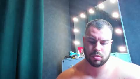 click icon for peach  online show from February 10, 6:56 pm