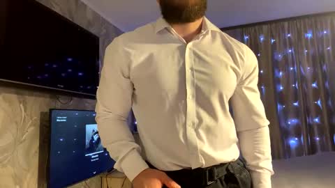 Snapshot of muscularjuggler chatting on January 19, 3:38 pm muscularjuggler online show from January 19, 3:38 pm