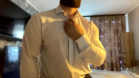 Snapshot of muscularjuggler chatting on February 2, 6:34 am muscularjuggler online show from February 2, 6:34 am