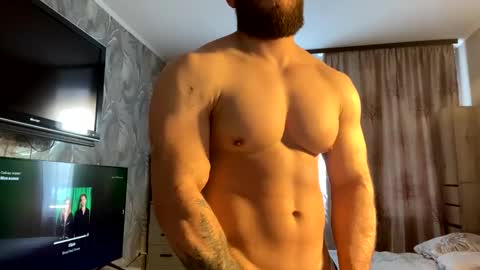 Snapshot of muscularjuggler chatting on February 13, 3:02 am muscularjuggler online show from February 13, 3:02 am