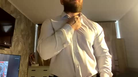 Snapshot of muscularjuggler chatting on February 16, 2:40 am muscularjuggler online show from February 16, 2:40 am