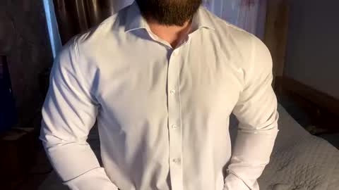 muscularjuggler online show from April 4, 3:38 am