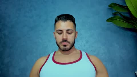 muscularmaster onlyfans online show from October 11, 9:02 pm