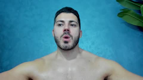 muscularmaster onlyfans online show from December 4, 11:35 pm