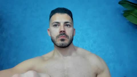 muscularmaster onlyfans online show from May 7, 9:20 pm