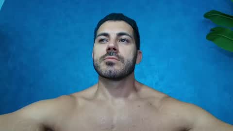 Snapshot of muscularmaster chatting on July 10, 9:28 pm muscularmaster onlyfans online show from July 10, 9:28 pm