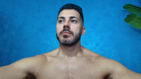 Snapshot of muscularmaster chatting on July 17, 9:27 am muscularmaster onlyfans online show from July 17, 9:27 am