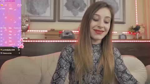 Snapshot of musedollx chatting on November 25, 7:14 pm Luna online show from November 25, 7:14 pm